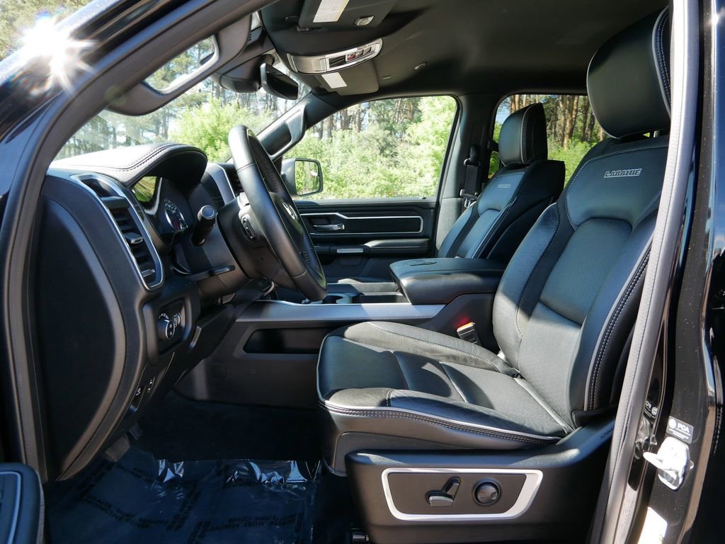 Used 2023 RAM 1500 Laramie AWD/4WD image 15