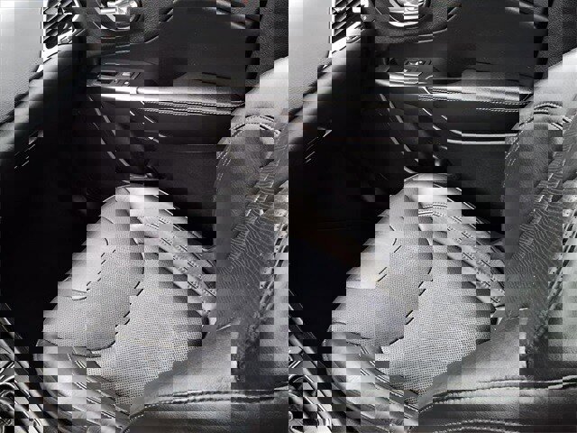 Used 2020 Jeep Cherokee Limited image 12