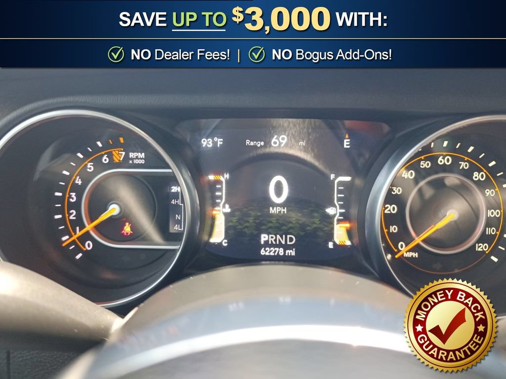 Used 2019 Jeep Wrangler Unlimited Sahara AWD/4WD image 19