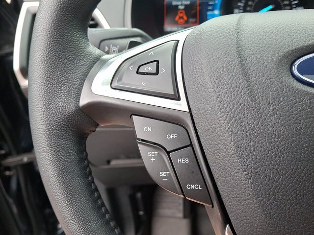 Certified 2024 Ford Edge SEL w/ Convenience Package AWD/4WD image 9