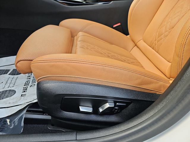 Used 2023 BMW 530i w/ Convenience Package RWD image 19