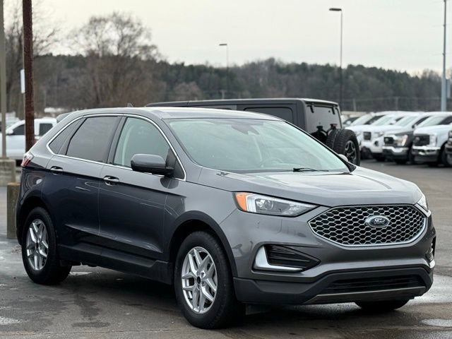 Certified 2024 Ford Edge SEL image 30