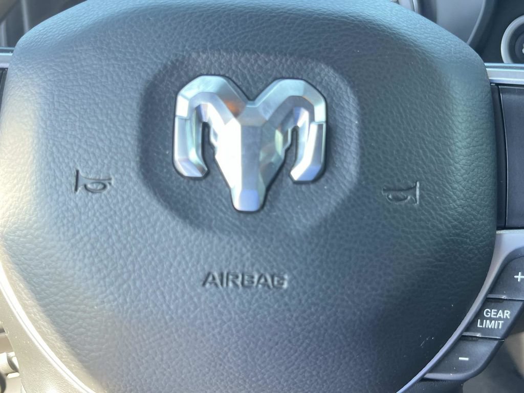 Used 2019 RAM 1500 Big Horn AWD/4WD image 40