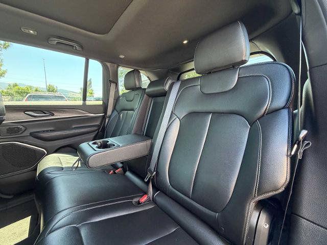 Used 2024 Jeep Grand Cherokee Limited 4xe AWD/4WD image 24