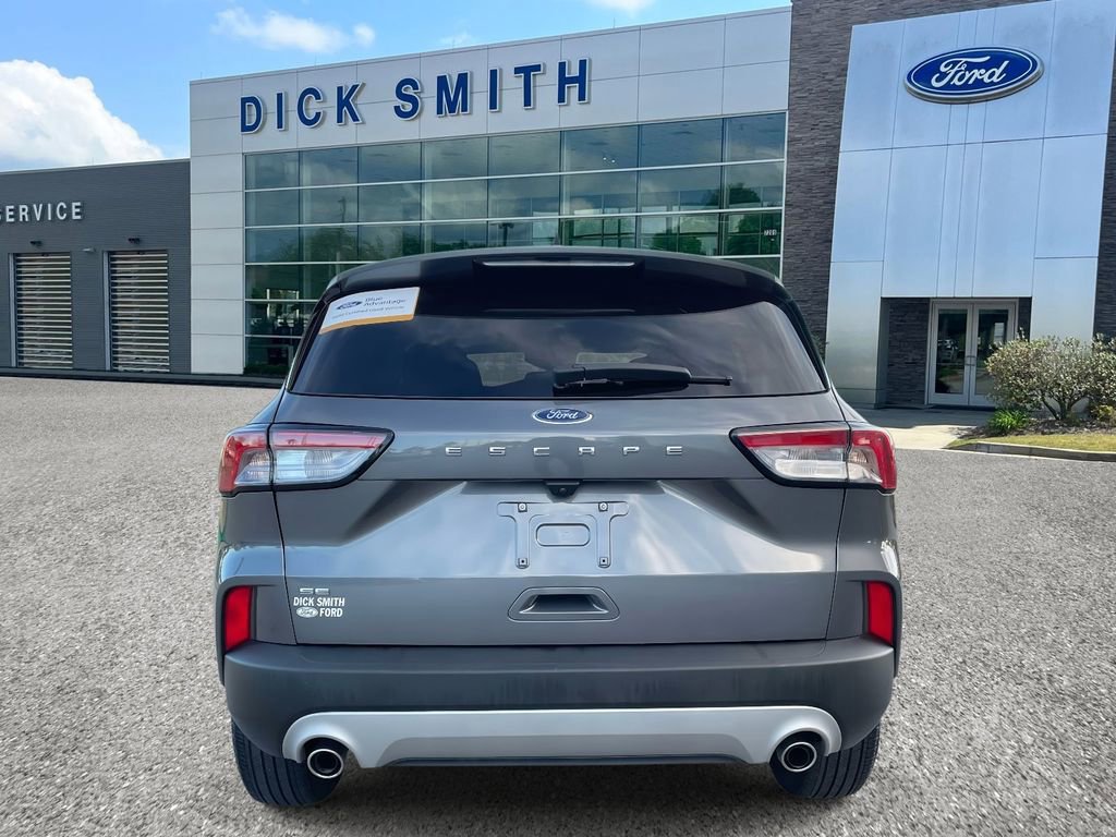 Certified 2022 Ford Escape SE w/ Convenience Package image 3