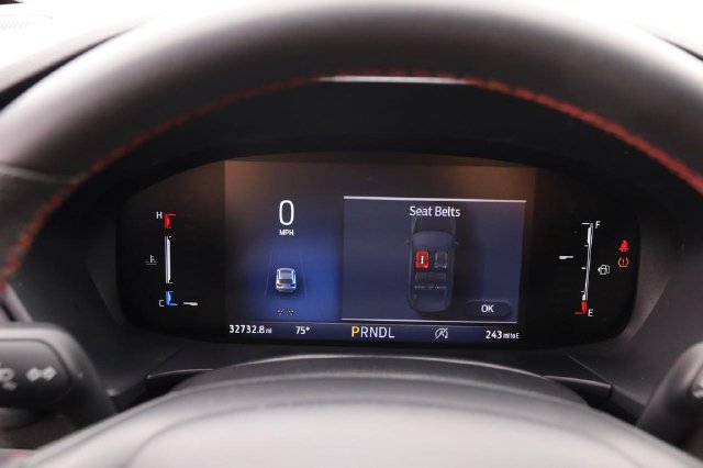 Certified 2025 Ford Escape ST-Line AWD/4WD image 11