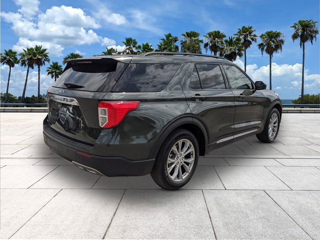 Certified 2023 Ford Explorer XLT w/ Equipment Group 202A image 8