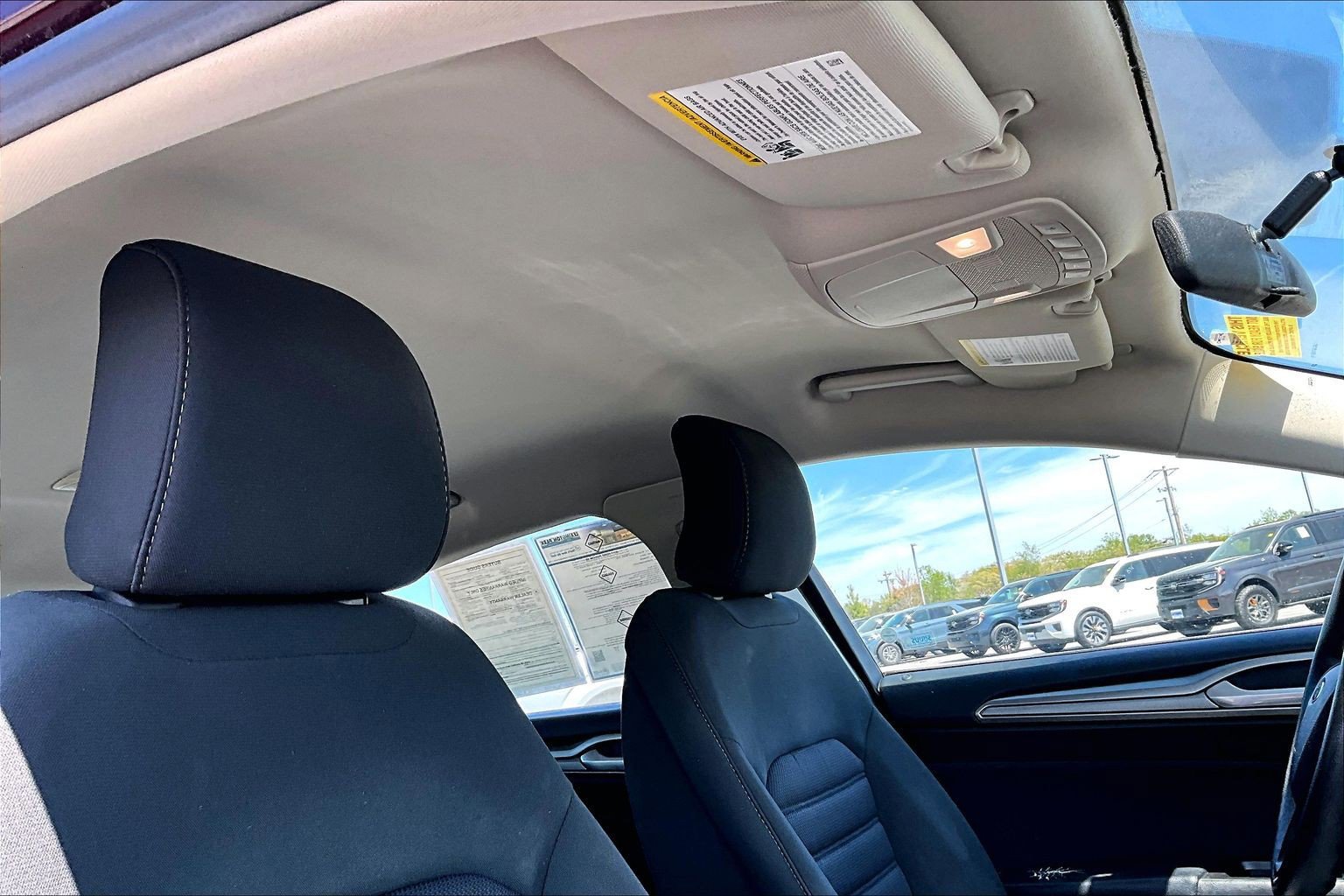Certified 2017 Ford Fusion SE FWD image 27