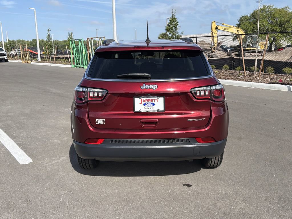 Used 2021 Jeep Compass Sport image 5