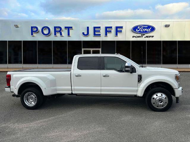 Certified 2022 Ford F450 Platinum w/ FX4 Off-Road Package AWD/4WD image 4