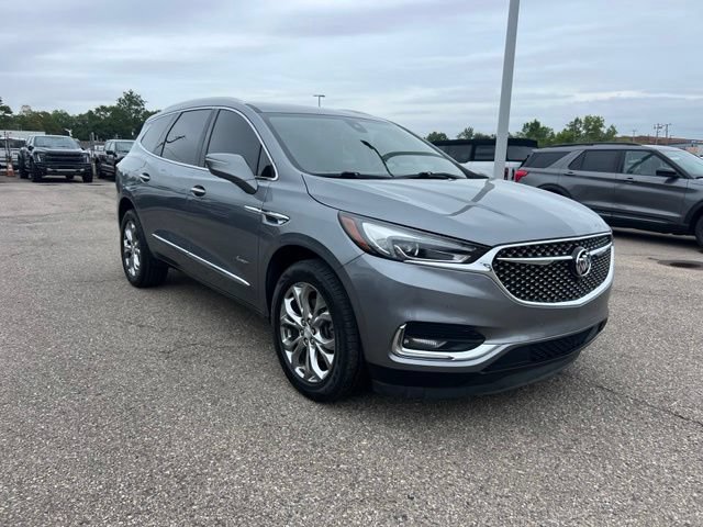 Used 2019 Buick Enclave Avenir w/ Avenir Technology Package AWD/4WD image 3