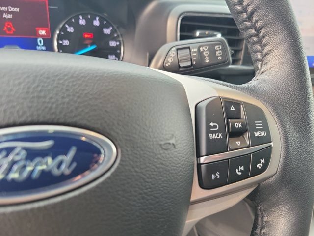 Certified 2022 Ford Explorer XLT w/ Equipment Group 202A AWD/4WD image 28