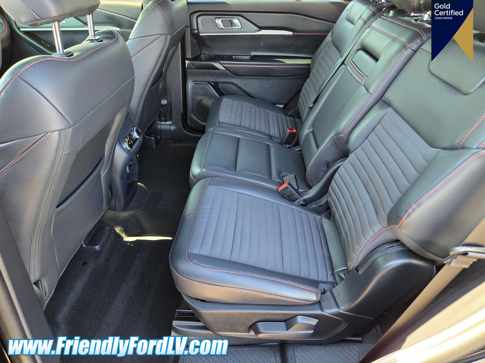 Certified 2026 Ford Explorer ST-Line RWD image 9