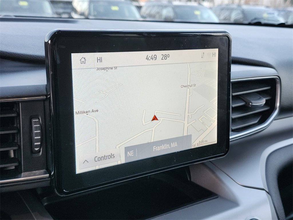 Certified 2022 Ford Explorer XLT w/ Equipment Group 202A image 22