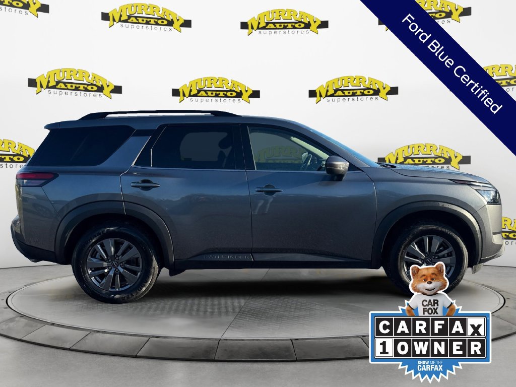 Used 2025 Nissan Pathfinder SV FWD image 8