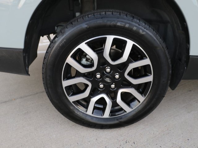 Certified 2023 Ford Maverick Lariat w/ Lariat Luxury Package AWD/4WD image 8