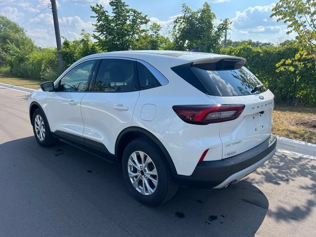 Certified 2023 Ford Escape Active AWD/4WD image 7