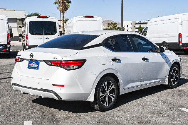 Used 2022 Nissan Sentra SV w/ All-Weather Package FWD image 9