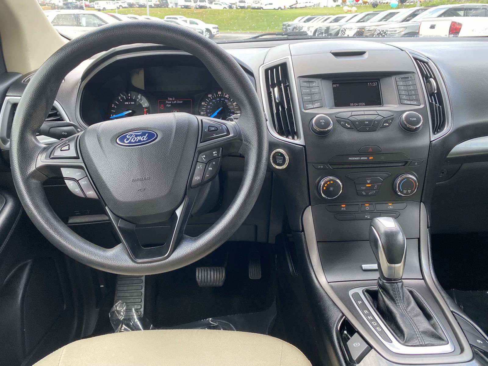 Certified 2018 Ford Edge SE FWD image 12