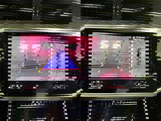 Used 2024 Audi A6 Premium Plus image 9