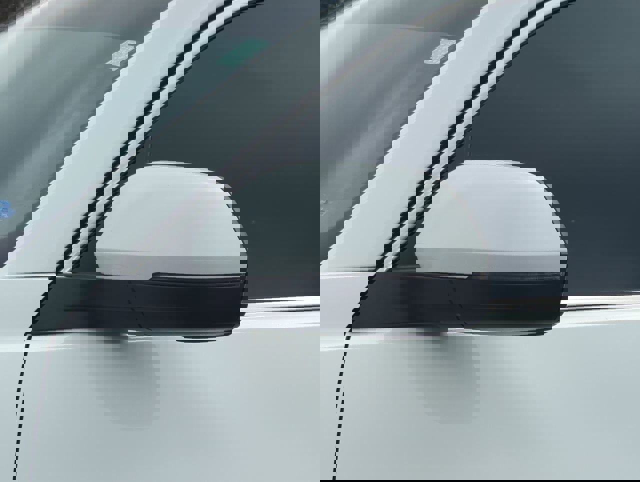 Used 2020 Volkswagen Atlas Cross Sport SEL R-Line image 10