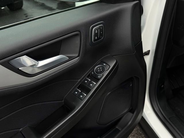 Certified 2023 Ford Escape Platinum AWD/4WD image 13