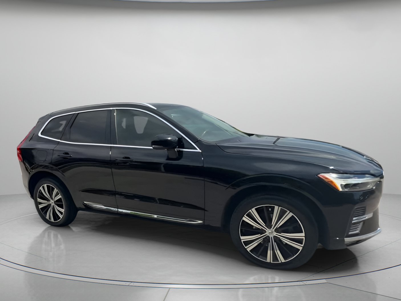 Used 2022 Volvo XC60 B5 Inscription w/ Protection Package Premier FWD image 36