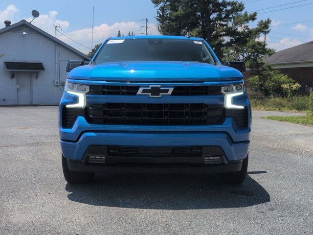 Used 2025 Chevrolet Silverado 1500 RST w/ Convenience Package II AWD/4WD image 9