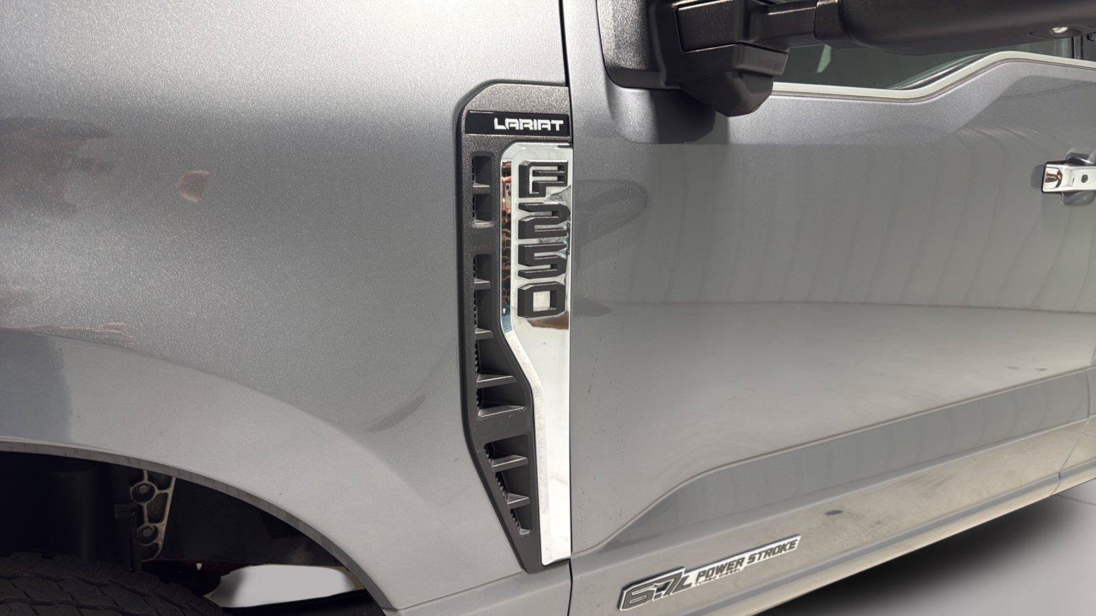 Certified 2024 Ford F250 Lariat w/ Lariat Ultimate Package AWD/4WD image 35
