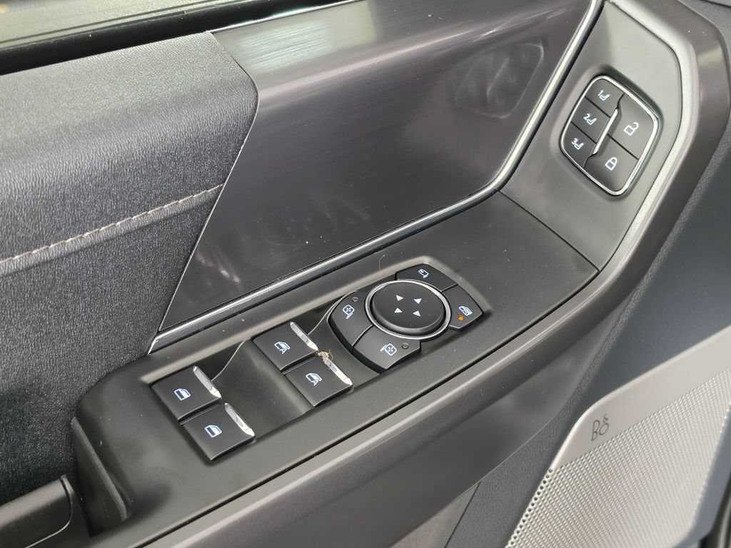 Certified 2025 Ford F150 Lariat AWD/4WD image 23