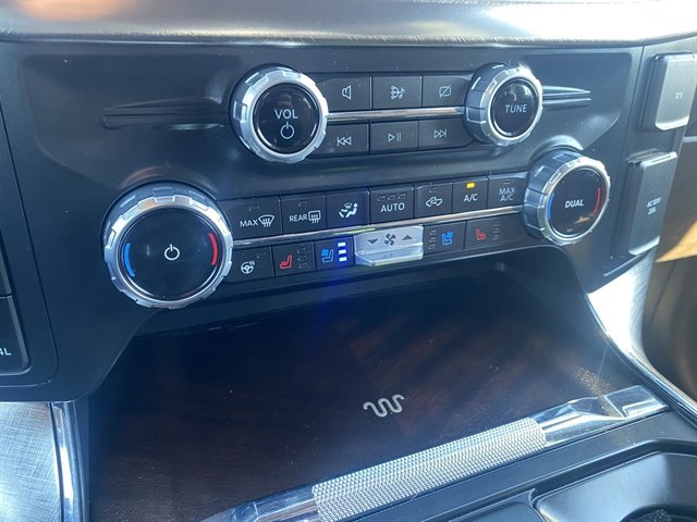 Certified 2022 Ford F150 King Ranch w/ Equipment Group 601A High image 28