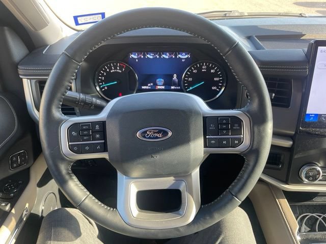 Certified 2024 Ford Expedition XLT RWD image 31