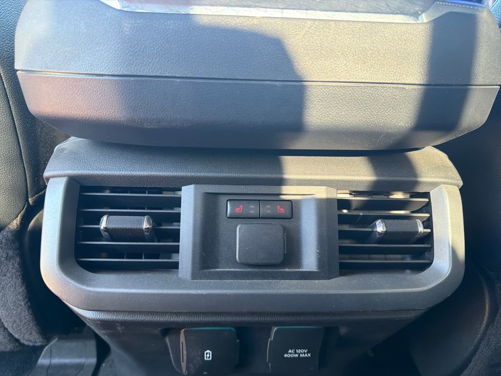 Certified 2022 Ford F150 Lariat w/ Equipment Group 502A High image 23