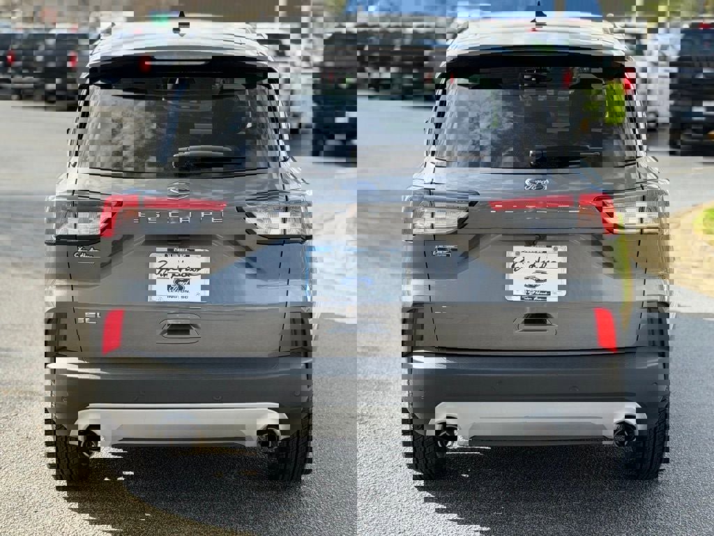 Certified 2022 Ford Escape SEL image 6