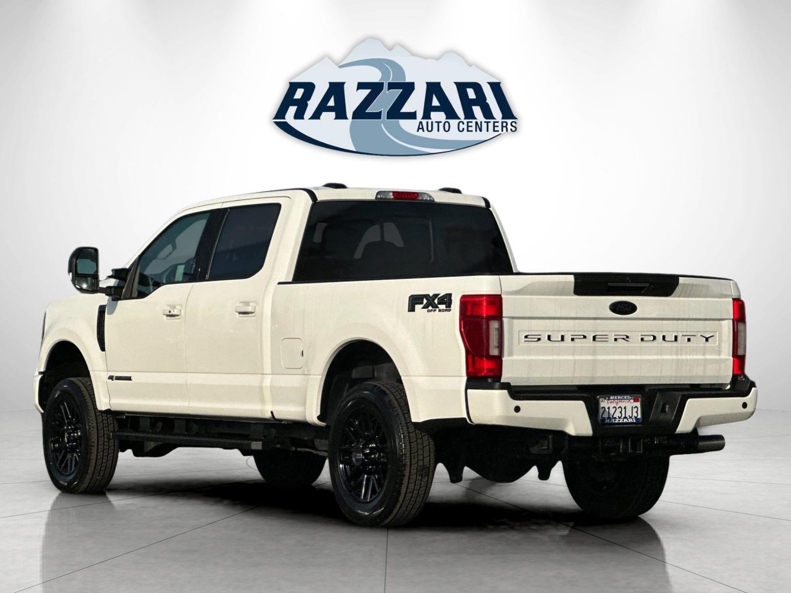 Certified 2022 Ford F350 Lariat w/ Black Appearance Package image 3