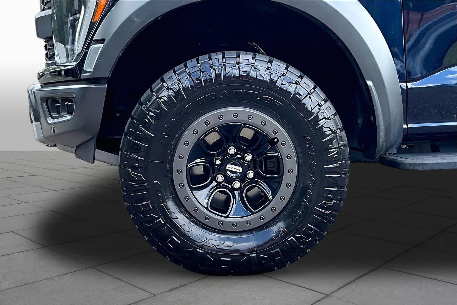 Certified 2022 Ford F150 Raptor w/ Equipment Group 801A High AWD/4WD image 11