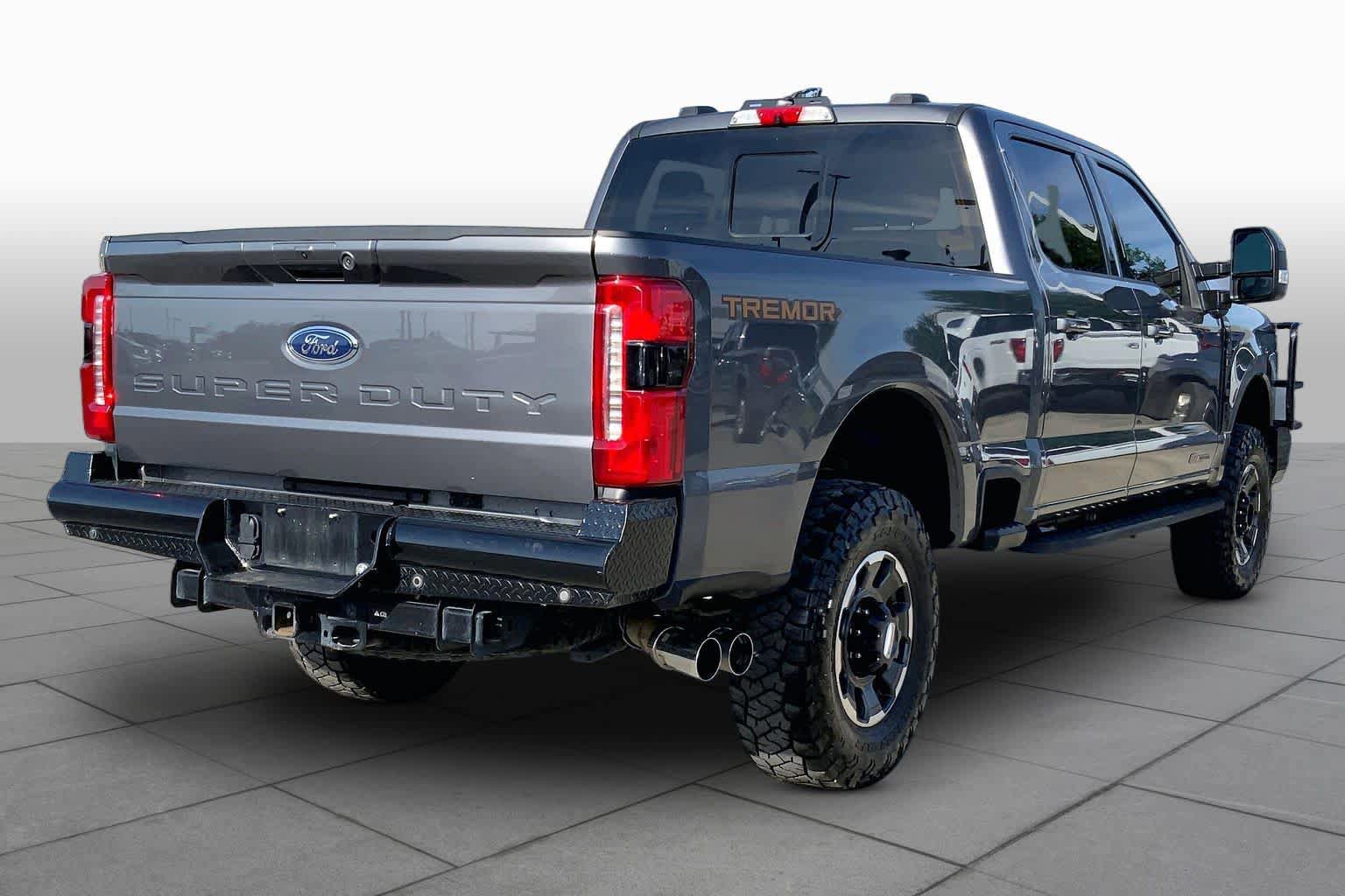 Certified 2023 Ford F250 Lariat w/ Lariat Ultimate Package AWD/4WD image 13