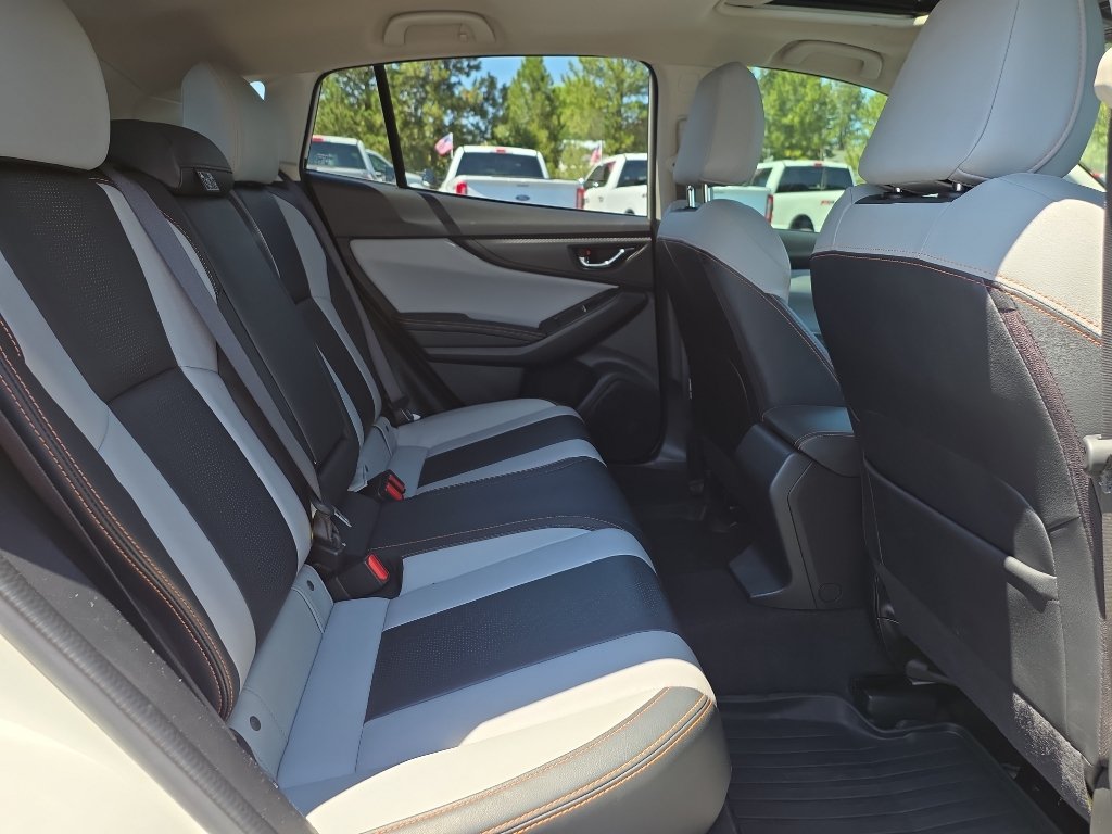 Used 2019 Subaru Crosstrek 2.0i Limited w/ Moonroof Package w/Navigation AWD/4WD image 16