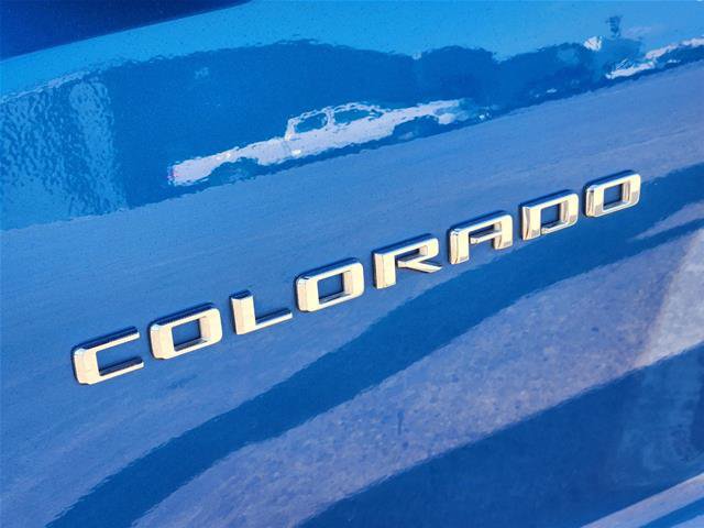 Used 2023 Chevrolet Colorado Trail Boss AWD/4WD image 11