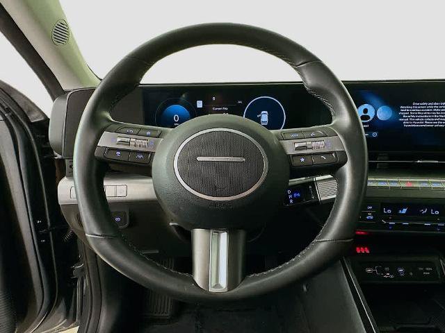 Used 2025 Hyundai Kona SEL FWD image 16