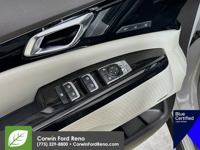 Used 2024 Kia Carnival SX Prestige FWD image 22