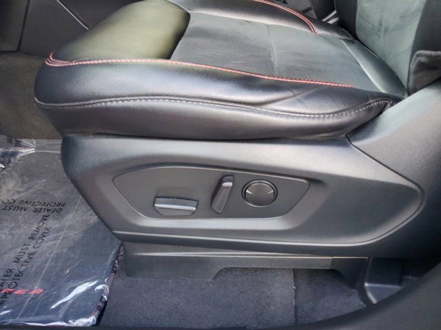 Certified 2023 Ford Explorer ST-Line w/ Class IV Trailer Tow Package RWD image 16