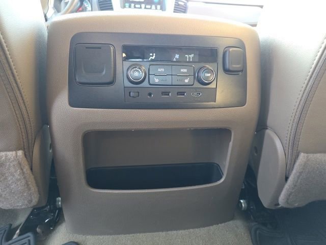 Used 2018 Chevrolet Tahoe Premier image 15