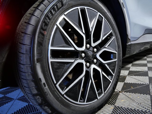 Certified 2024 Ford Mustang Mach-E Premium AWD/4WD image 9