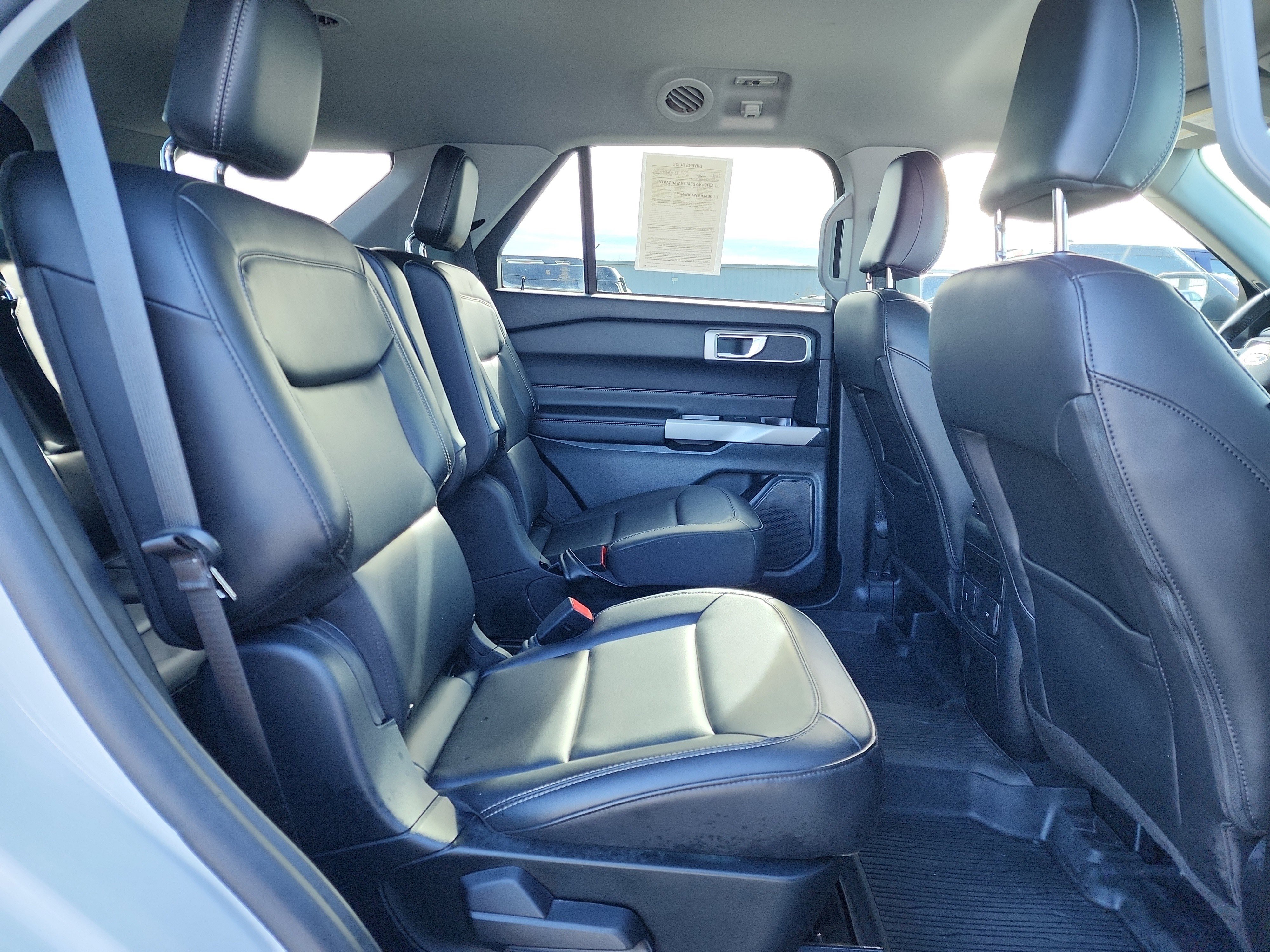 Certified 2023 Ford Explorer XLT w/ Equipment Group 202A image 15