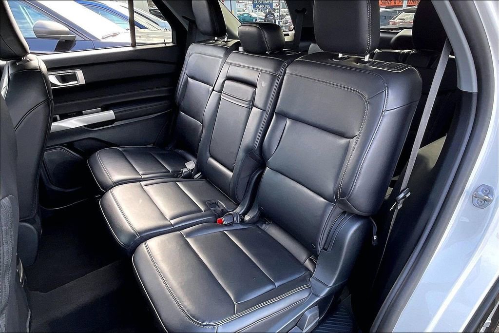 Certified 2023 Ford Explorer XLT w/ Equipment Group 202A image 22