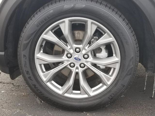 Certified 2022 Ford Explorer Limited w/ Equipment Group 301A image 29