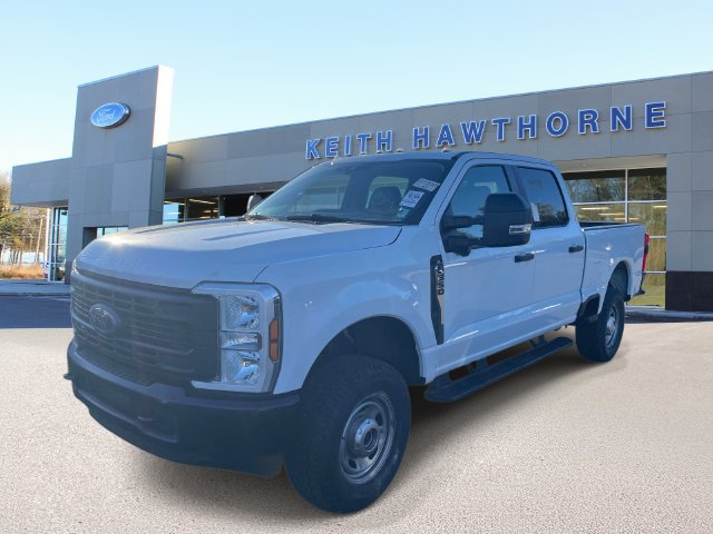 Certified 2024 Ford F350 XL w/ 360-Degree Camera Package AWD/4WD image 3
