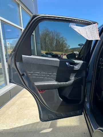 Certified 2023 Ford Escape Active w/ Tech Pack #2 image 9