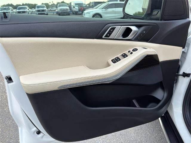 Used 2020 BMW X5 xDrive40i w/ Convenience Package image 12